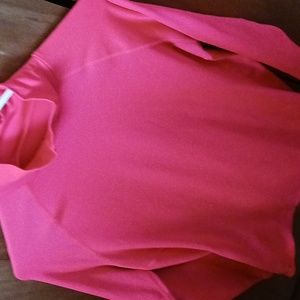 Under Armour cold gear large pinksize large Under Armour cold gear.